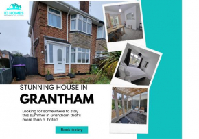 Fully renovated spacious home, Sleeps 5,